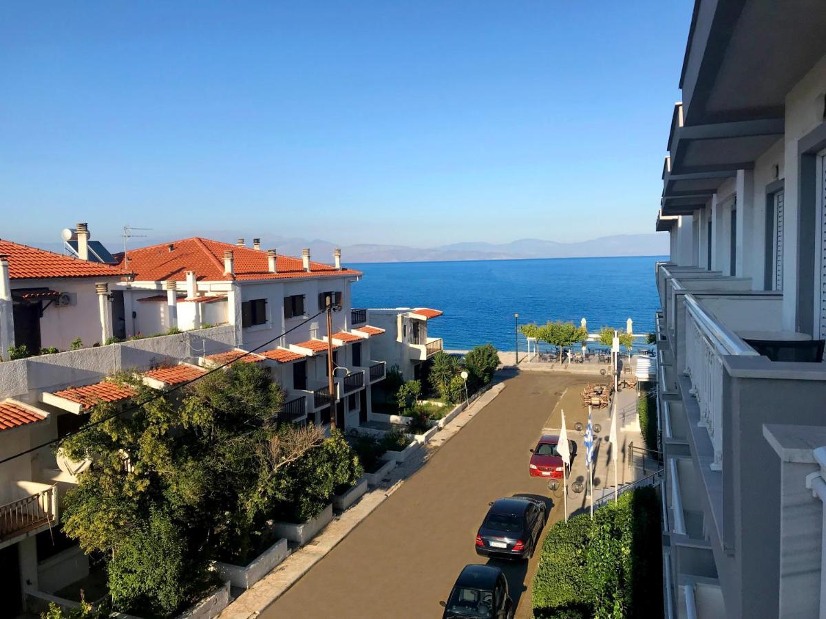 Akrata Beach Hotel Exterior foto